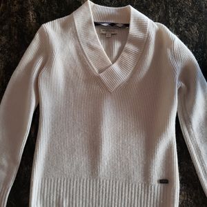 Burberry sweater